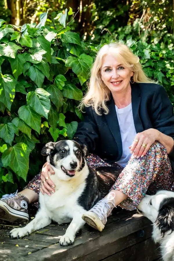 Ruth Hogan Author